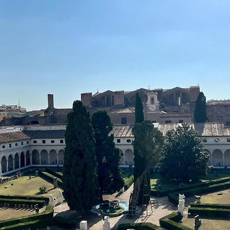 Camera X2 Con Splendida Vista Sulle Terme Di Diocleziano E Sul Chiostro Di Michelangelo Roma Exterior foto